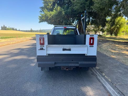 Used 2018 Ford F250 XL w/ STX Appearance Package AWD/4WD image 4