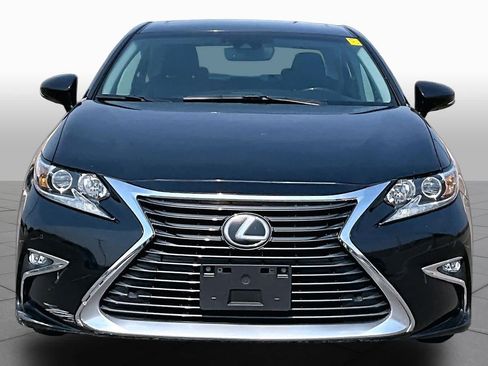 Used 2017 Lexus ES 350 FWD image 4