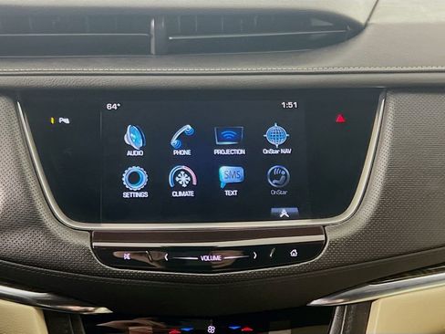 Used 2017 Cadillac XT5 FWD image 14