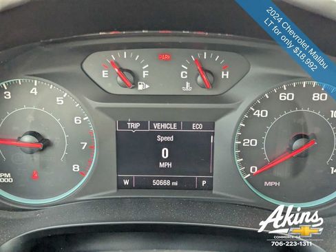 Used 2024 Chevrolet Malibu LT FWD image 23