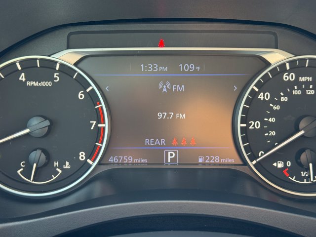 Used 2025 Nissan Altima 2.5 SV FWD image 23
