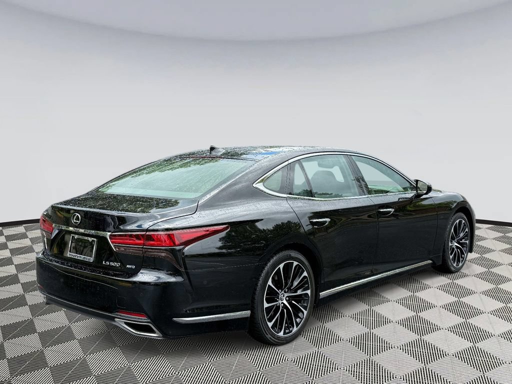 Used 2023 Lexus LS 500 AWD w/ Luxury Package image 2