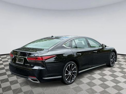 Used 2023 Lexus LS 500 AWD w/ Luxury Package image 2