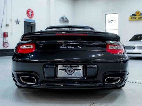 Used 2011 Porsche 911 Turbo S image 9