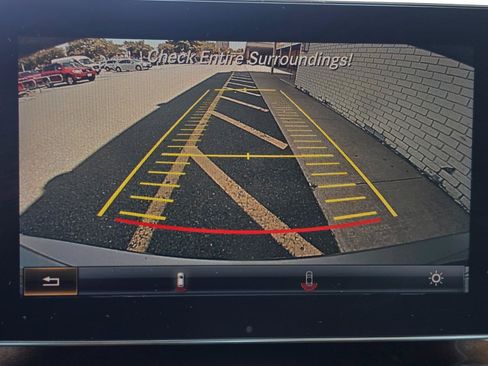 Used 2015 Mercedes-Benz C 300 4MATIC Sedan image 24