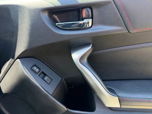 Used 2014 Subaru BRZ Limited RWD image 33
