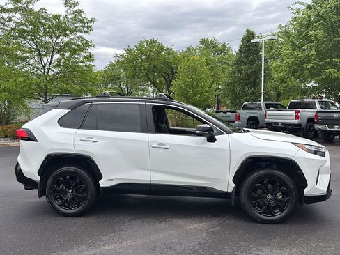 Used 2024 Toyota RAV4 XSE w/ Weather Package AWD/4WD image 11