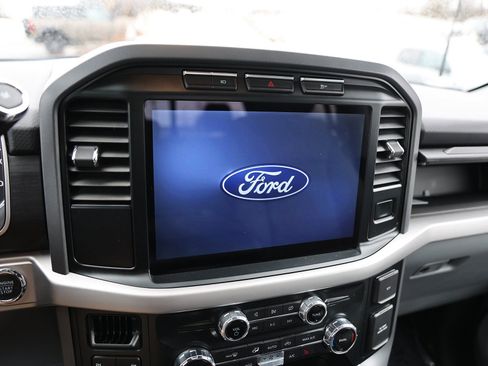 Certified 2022 Ford F150 XLT w/ Equipment Group 302A High image 25