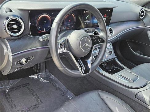 Used 2022 Mercedes-Benz E 350 Sedan image 10
