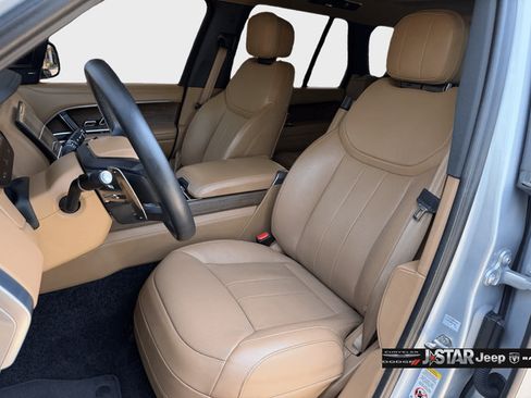 Used 2024 Land Rover Range Rover SE AWD/4WD image 10