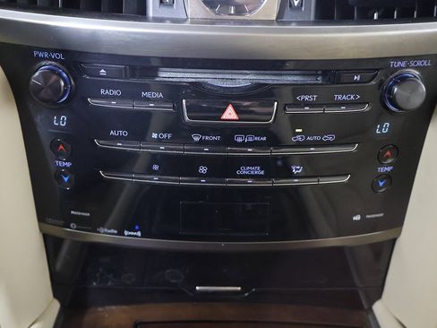 Used 2016 Lexus LX 570 4WD image 58