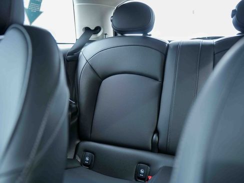 Used 2022 MINI Cooper S image 36