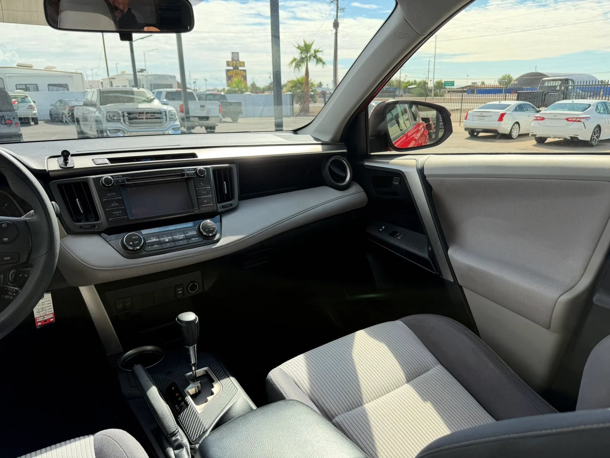 Used 2013 Toyota RAV4 XLE AWD/4WD image 26