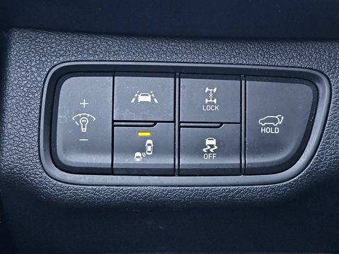 Used 2020 Hyundai Santa Fe Limited AWD/4WD image 14