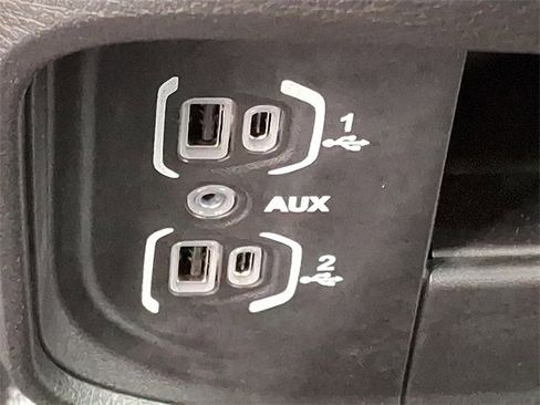 Used 2023 RAM 3500 Tradesman w/ Chrome Appearance Group image 19