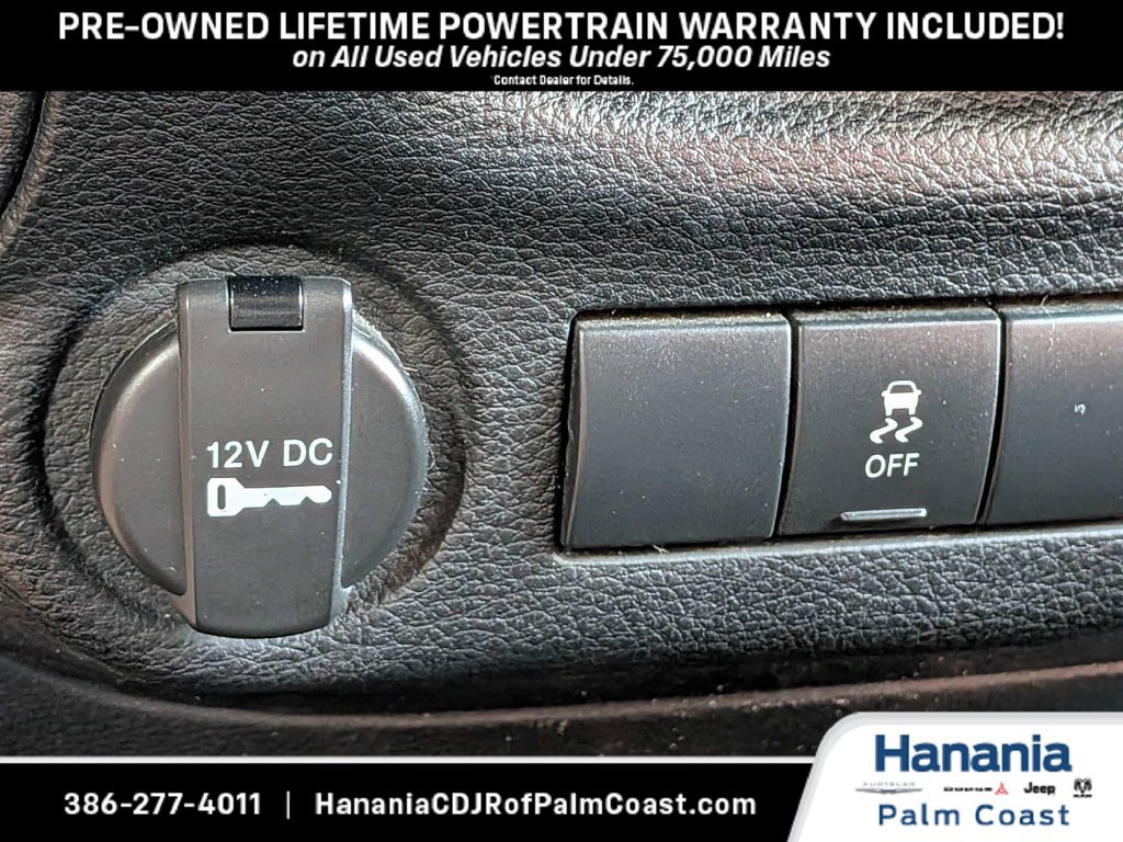 Used 2021 Jeep Wrangler Unlimited Rubicon AWD/4WD image 16