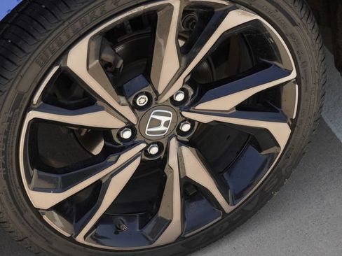 Used 2020 Honda Civic Sport image 11