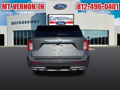 Used 2024 Ford Explorer XLT w/ Equipment Group 202A AWD/4WD image 5