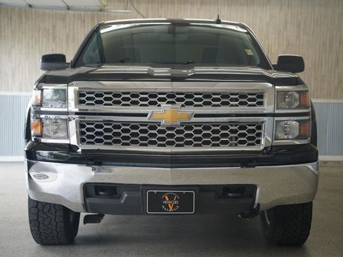 Used 2015 Chevrolet Silverado 1500 LT AWD/4WD image 3