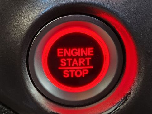 Certified 2022 Honda Pilot Sport image 20