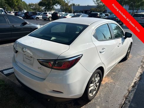 Used 2016 Scion iA FWD image 5