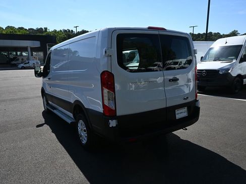 Used 2024 Ford Transit 250 Low Roof w/ Exterior Upgrade Package RWD image 4