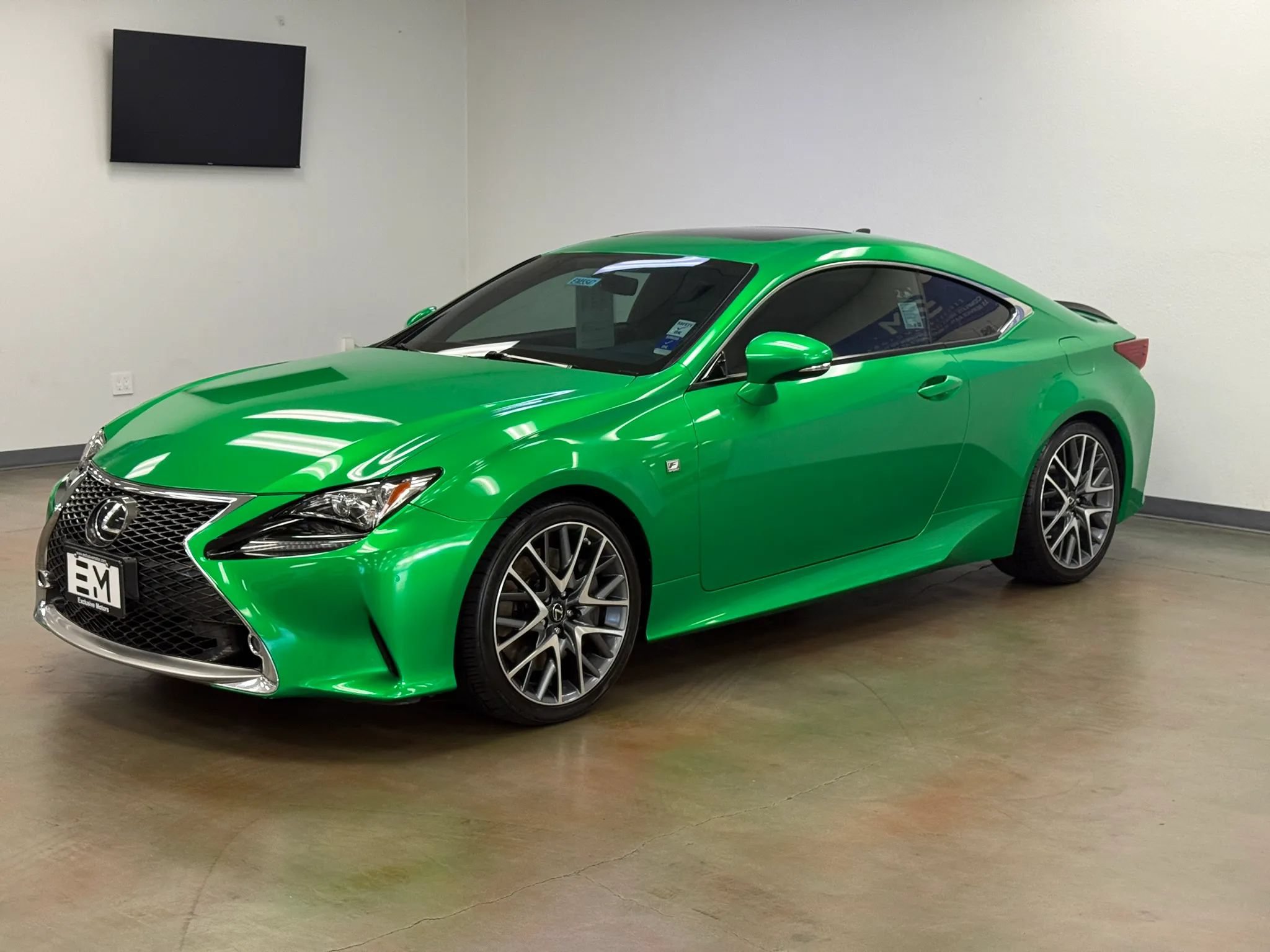 Used 2015 Lexus RC 350 w/ F Sport w/Summer Tires RWD image 4