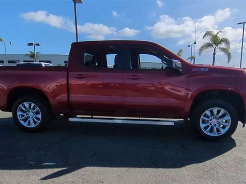 Used 2021 Chevrolet Silverado 1500 RST image 9