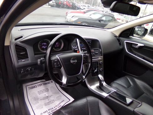 Used 2013 Volvo XC60 3.2 FWD image 10
