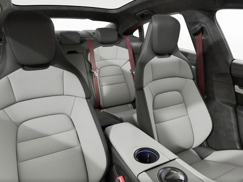 New 2026 Porsche Taycan GTS image 6