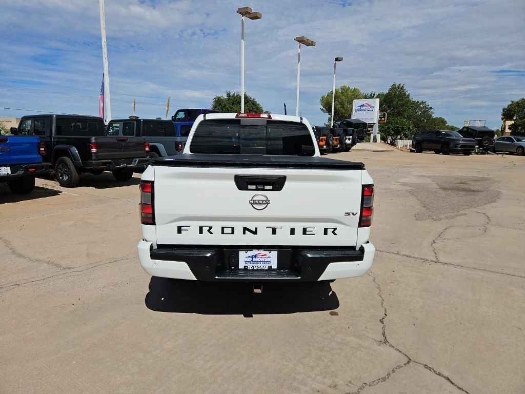 Used 2024 Nissan Frontier SV w/ SV Convenience Package RWD image 3