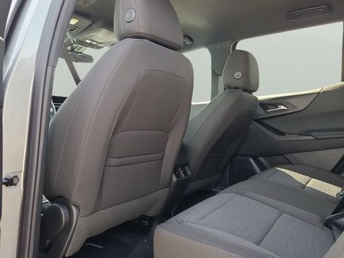 New 2027 Chevrolet Equinox LT FWD image 10