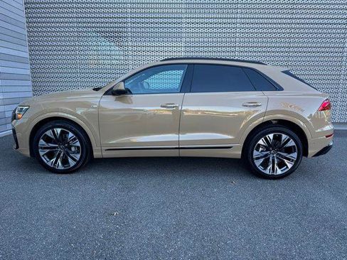 Certified 2025 Audi Q8 Premium Plus w/ Premium Plus Package AWD/4WD image 2