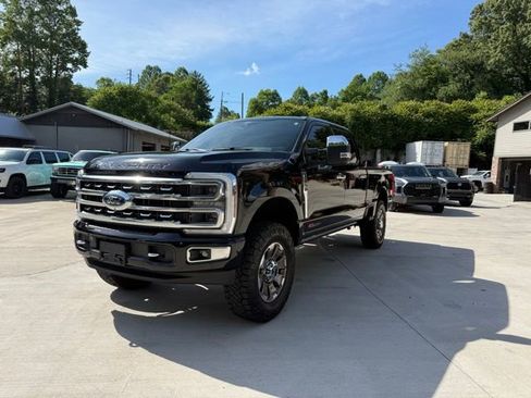 Used 2024 Ford F250 Platinum AWD/4WD image 14
