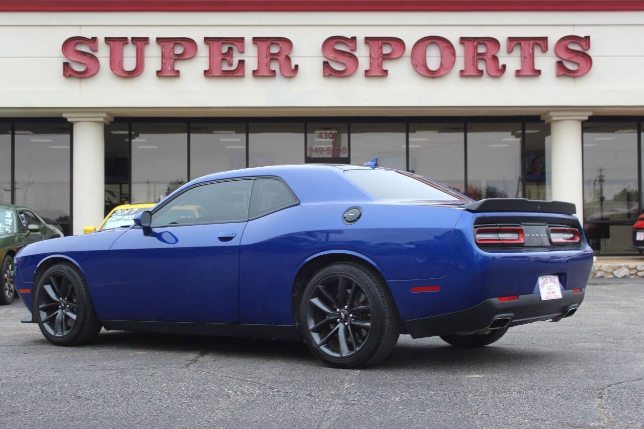 Used 2019 Dodge Challenger GT w/ Plus Package RWD image 5