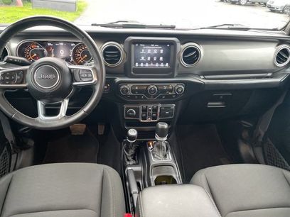 Used 2019 Jeep Wrangler Unlimited Sahara