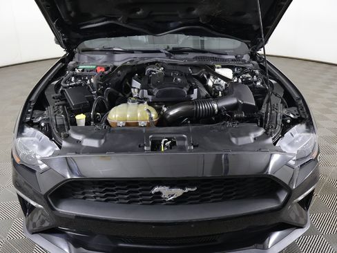 Used 2019 Ford Mustang Premium image 16