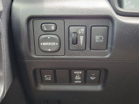Used 2024 Toyota 4Runner SR5 Premium w/ Moonroof Package AWD/4WD image 17
