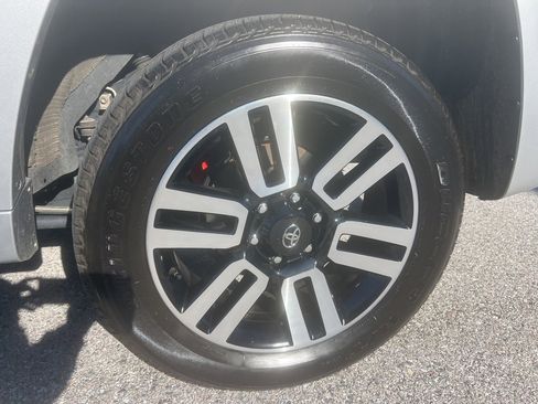 Certified 2023 Toyota 4Runner Limited image 17