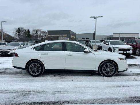 Used 2023 Honda Accord EX-L image 14