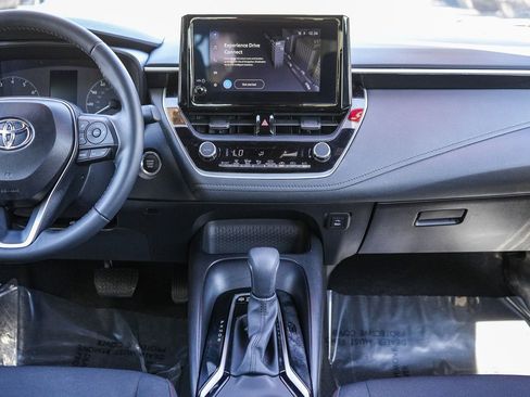 Certified 2025 Toyota Corolla SE image 13