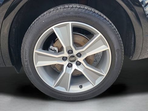 Used 2025 Audi Q5 2.0T Premium AWD/4WD image 36