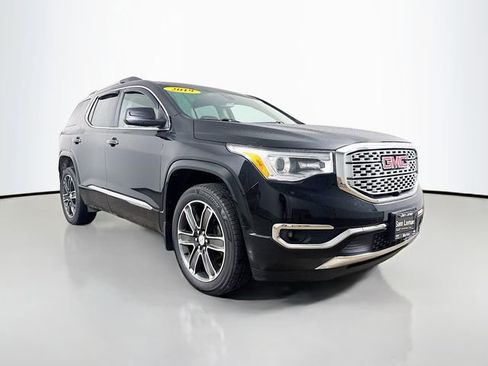 Used 2019 GMC Acadia Denali w/ Technology Package image 1