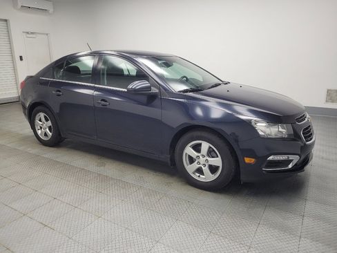Used 2016 Chevrolet Cruze LT image 11