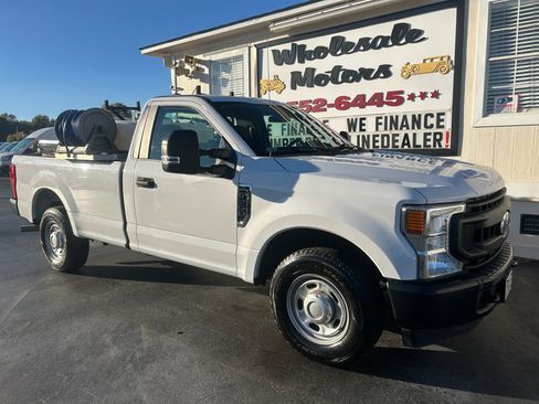 Used 2020 Ford F250 XL w/ Power Equipment Group image 2