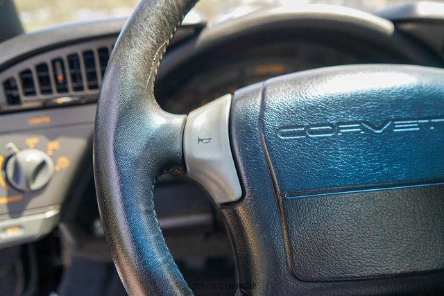 Used 1990 Chevrolet Corvette ZR-1 RWD image 42