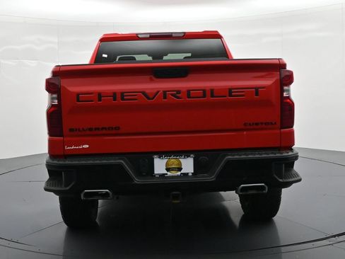 Used 2024 Chevrolet Silverado 1500 Custom Trail Boss w/ LPO, Dark Essentials Package AWD/4WD image 7
