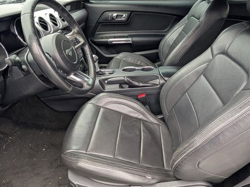 Used 2016 Ford Mustang GT image 6