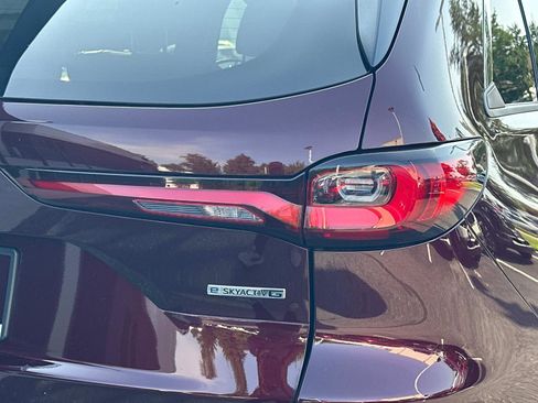 Certified 2024 MAZDA CX-90 3.3 Turbo w/ Premium Package image 11