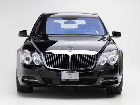 Used 2012 Maybach 62 RWD image 5